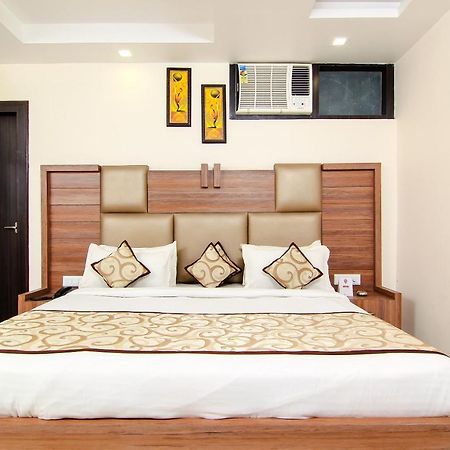Oyo 13932 Hotel Pushpanjali Kanpur Exterior photo