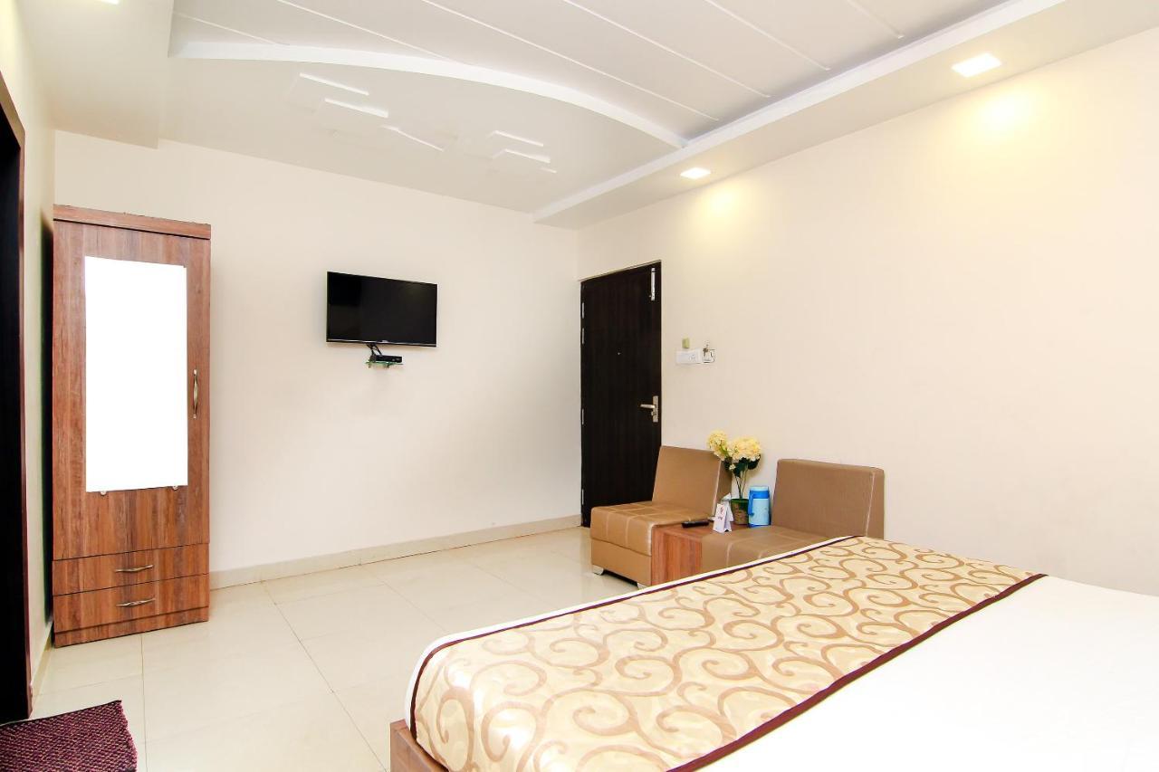 Oyo 13932 Hotel Pushpanjali Kanpur Exterior photo